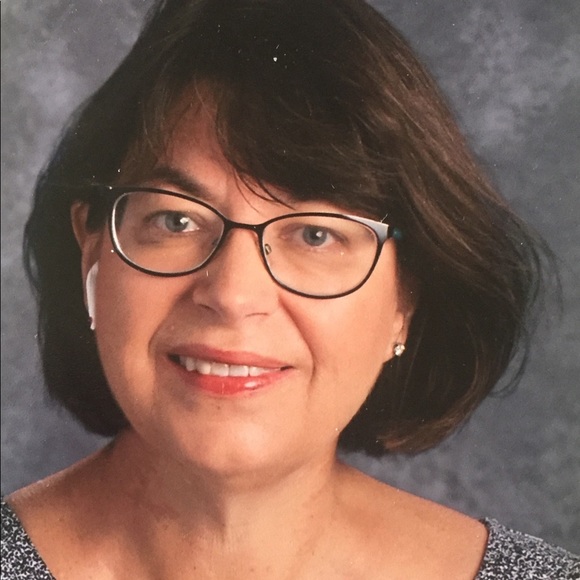 Meet your Posher, Amy - Picture 1 of 1